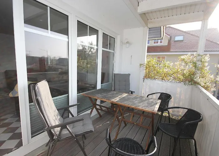 Haus Zum 2 4 * ヴストロ