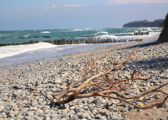 Haus Zum 2 4 アパート